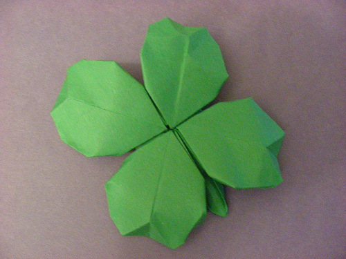 origami shamrock