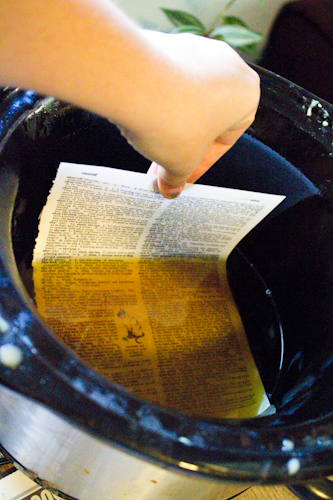 How to Make Beeswax-Coated Paper