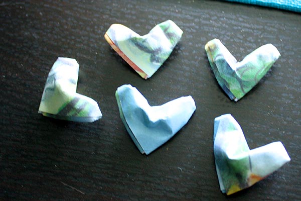 origami puffy hearts