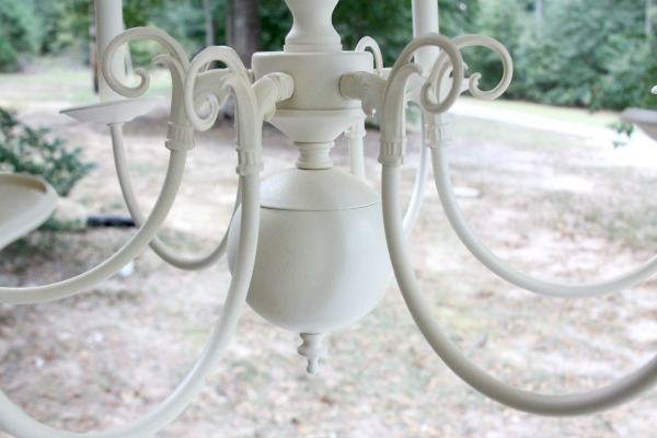 Here's how to spray paint a chandelier to give it a fresh, modern look.