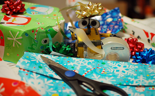 gift wrapping by meddygarnet Flickr CC
