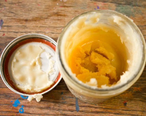 How-to: A Recipe for Natural Beeswax Wood Polish • Crafting a Green World