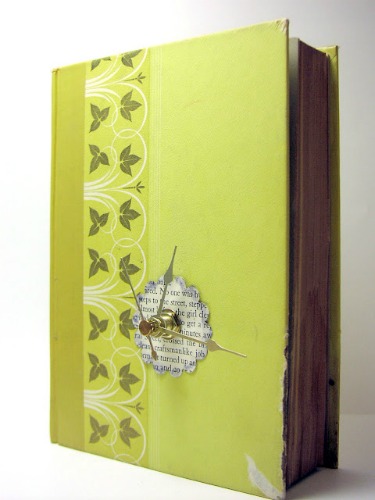 Creative Ways to Upycle Old Books