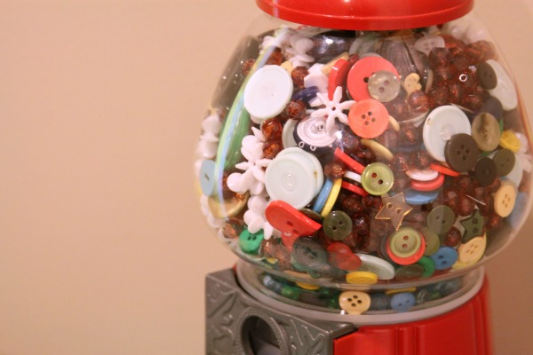 buttons-in-bubble-gum-machine