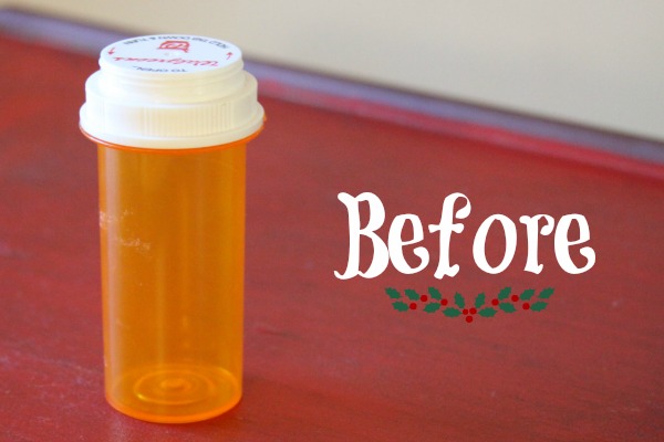Winter Crafts: Upcycle a Pill Bottle into a Snowman!