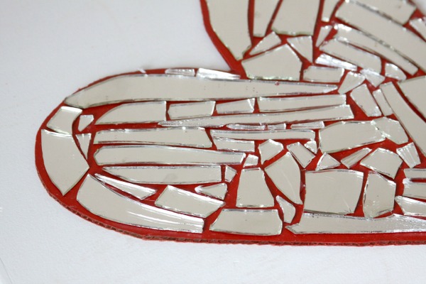 DIY Crafts: Turn a Broken Mirror and Cardboard into Mosaic Art!