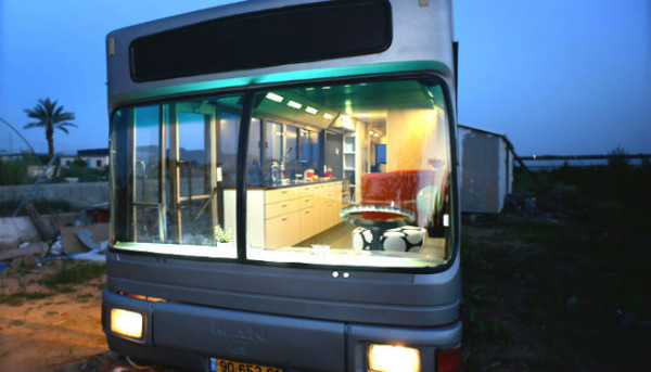 Conversiones de autobuses: 8 maneras de convertir un viejo autobús en un hogar