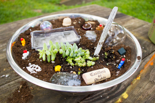 You don't need to spend money on expensive, wasteful fairy garden decorations. Make them yourself from natural and upcycled materials instead!