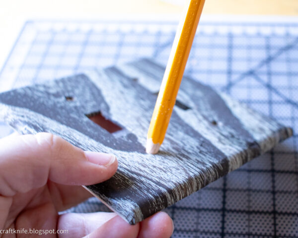DIY Decoupage Wall Plate